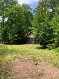 8529 Murphy Lake Rd, Presque Isle, WI 54557