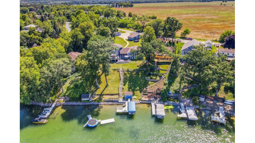 N8458 Booth Lake Heights Rd Troy, WI 53120 by Shorewest Realtors $1,299,000