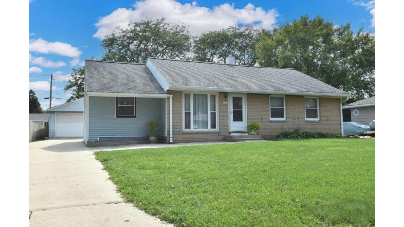 3309 W Green Ave Milwaukee, WI 53221 by Century 21 Affiliated-Wauwatosa $289,000