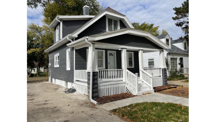 4869 N 57th St Milwaukee, WI 53218 by Coldwell Banker Realty $129,900