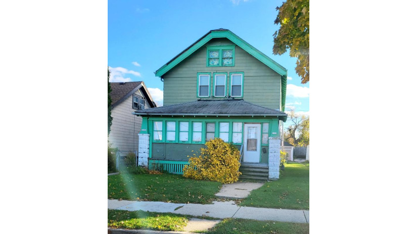 1719 W Keefe Ave Milwaukee, WI 53206 by Homestead Realty, Inc $61,900