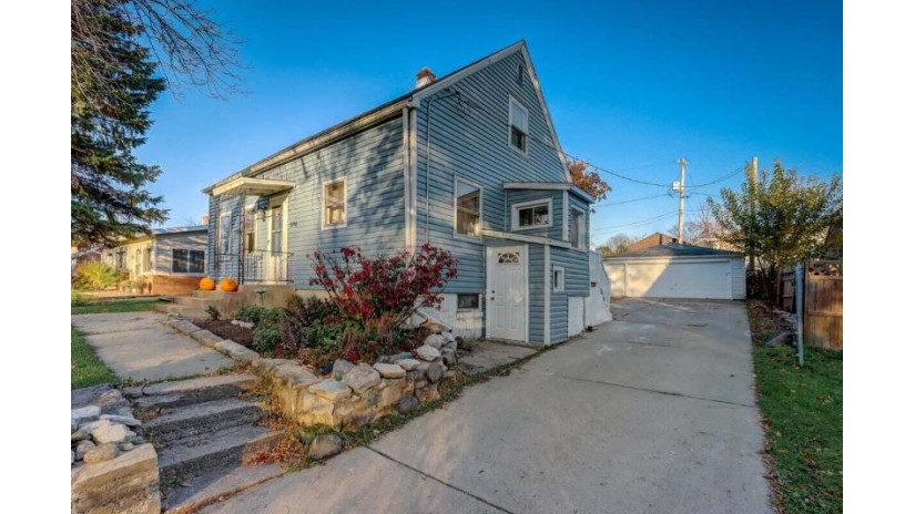 5114 N 107th St Milwaukee, WI 53225 by EXP Realty, LLC~MKE $190,000