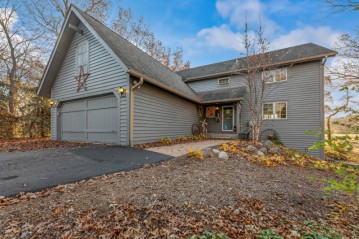 S43W36795 Laak Ln, Ottawa, WI 53118-9531