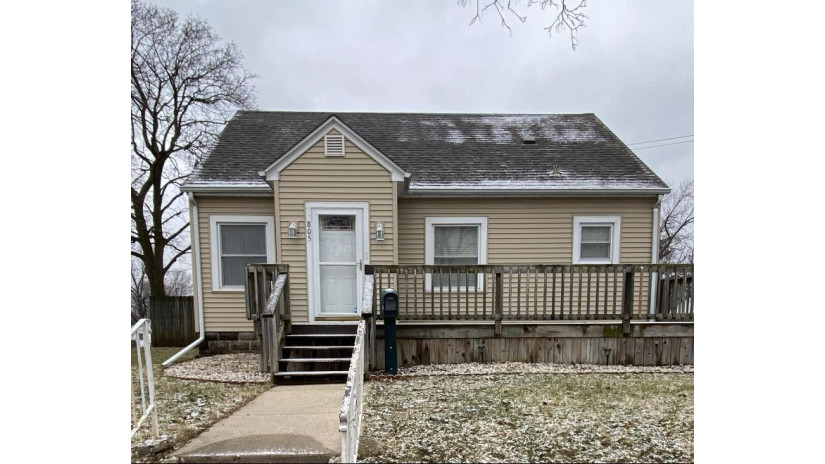 805 Thomas St Janesville, WI 53545 by NON MLS $183,000