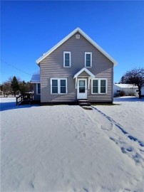 110 Grover Street, Ridgeland, WI 54763