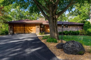 6220 PARK RIDGE Road, Loves Park, IL 61111