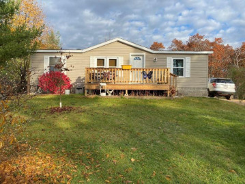 N6910 Wescott Lane, Wescott, WI 54166-1753