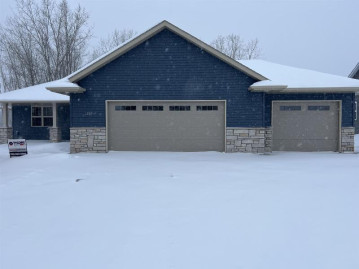 1217 Velsen Road, Howard, WI 54313-0000