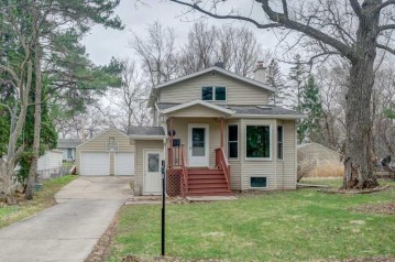 629 Spruce St, Madison, WI 53715