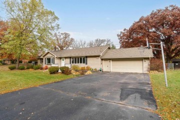 4427 E Bingham Rd, Harmony, WI 53546