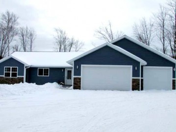 N2408 Crestwood Rd, Norwood, WI 54409