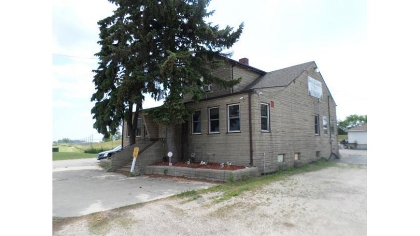 3820 88th Ave Somers, WI 53144 by Bear Realty , Inc. Ken $229,900