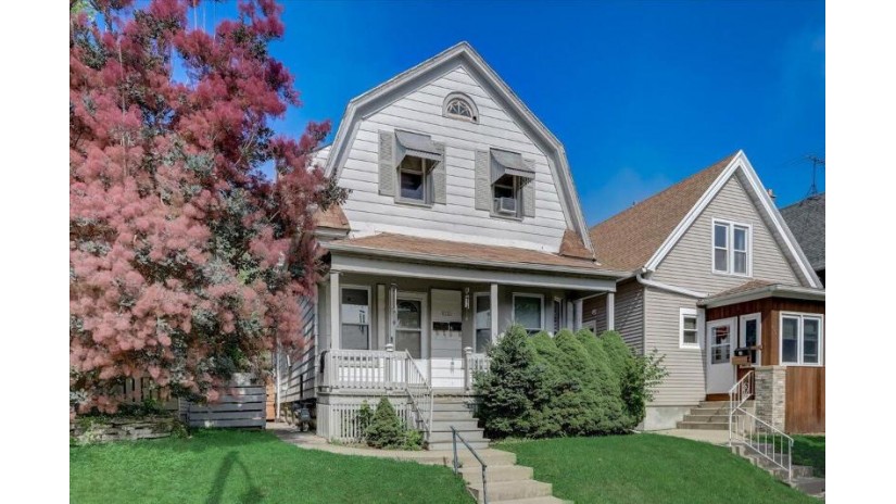 2909 S Herman St Milwaukee, WI 53207 by RE/MAX Realty Pros~Brookfield $270,000