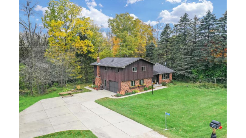 6110 Hawthorn Rd Sheboygan, WI 53083 by RE/MAX Universal $398,900