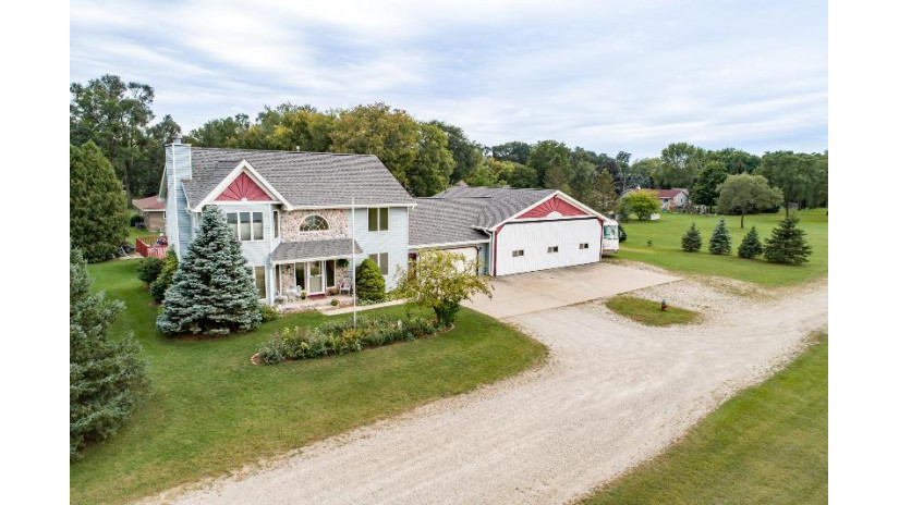 607 Planeview Dr Palmyra, WI 53156 by eXp Realty LLC $449,900