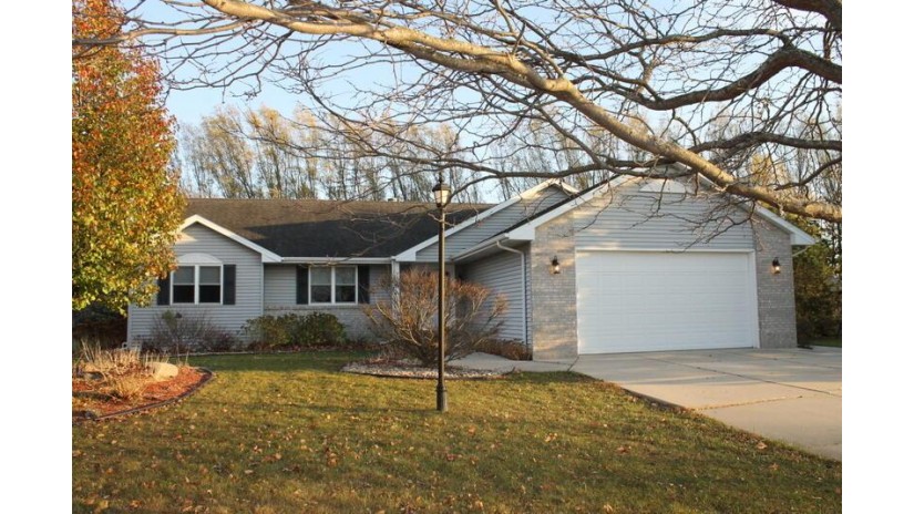 9617 84th Pl Pleasant Prairie, WI 53158 by RE/MAX ELITE - office@maxelite.com $399,900