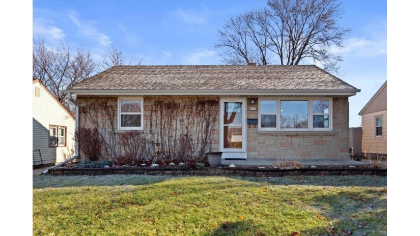 3362 S 60th St Milwaukee, WI 53219 by Keller Williams Realty-Milwaukee Southwest - 262-599-8980 $199,900