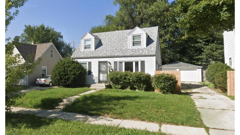 5708 W Custer Ave Milwaukee, WI 53218 by Home Solutions Realty LLC $109,900