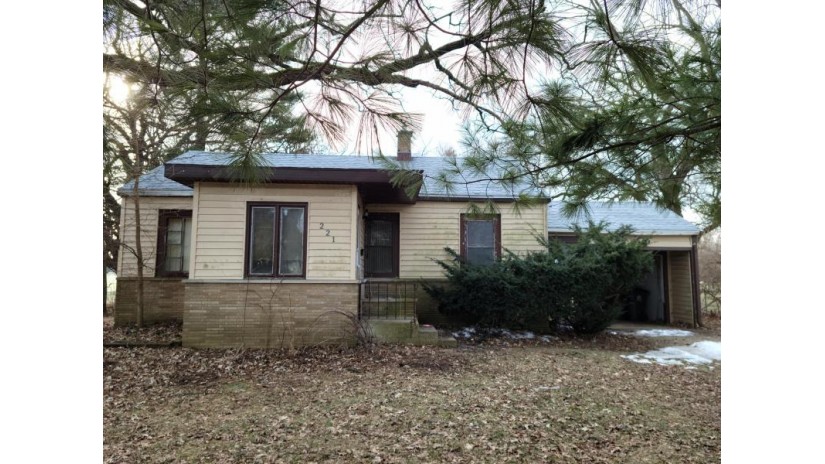 221 E Dean Ave Madison, WI 53716 by NextHome Success-Ft Atkinson - 920-563-4606 $179,900