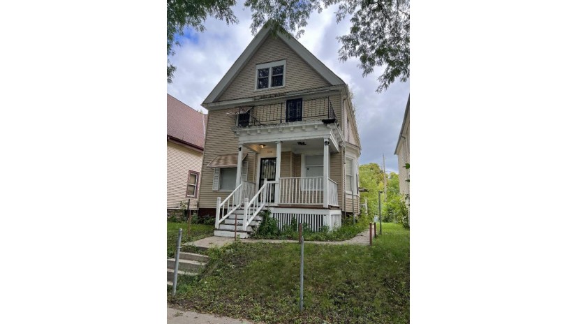 2630 N 18th St 2630A Milwaukee, WI 53206 by EXP Realty, LLC~MKE $49,900