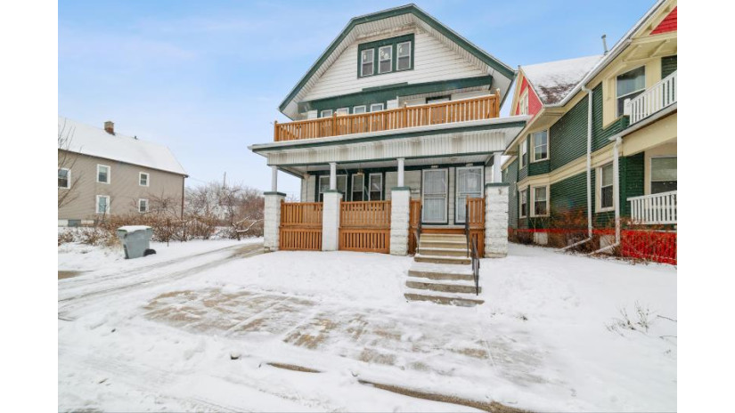 2143 N 17th St 2145 Milwaukee, WI 53205 by Coldwell Banker Realty $135,000