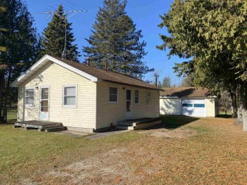 N8193 Highway M-35, Cedarville, MI 49887