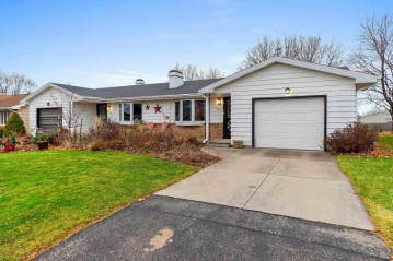 2311 W Jonathan Drive, Grand Chute, WI 54914