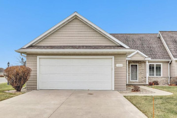 1662 Remington Ridge Way, Ledgeview, WI 54115