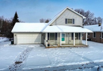 711 E Pearl Street, Seymour, WI 54165