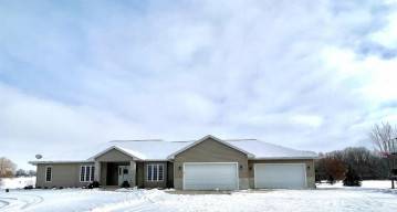 N8545 Lakeview Road, Taycheedah, WI 54937