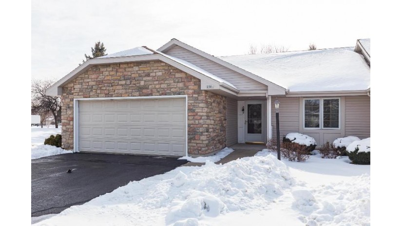 2501 Havenwood Drive Oshkosh, WI 54904 by Coldwell Banker Real Estate Group $244,900