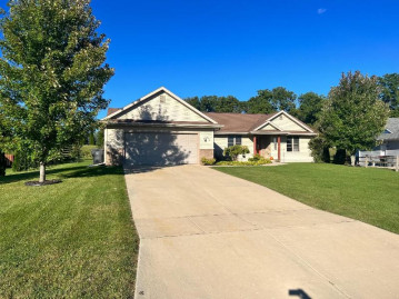 252 Noahs Arc Ct, Evansville, WI 53536