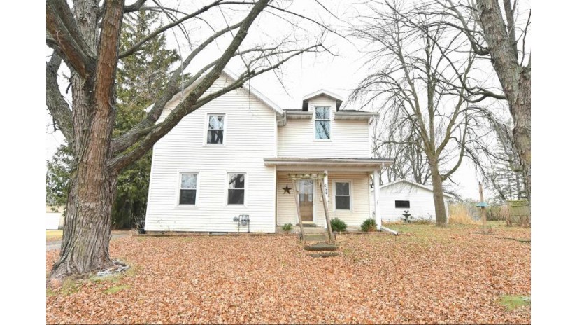 654 N Main St Mayville, WI 53050 by Century 21 Affiliated - Pref: 608-381-4799 $159,000
