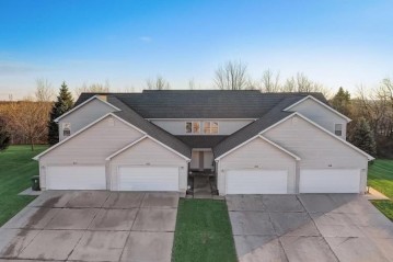 231-239 Talon Pl, Sun Prairie, WI 53590