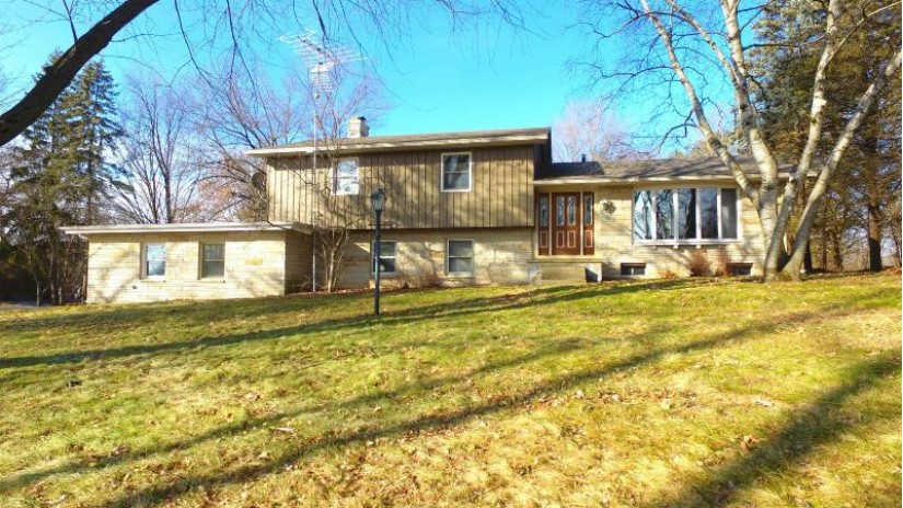 N3897 Business 26 Jefferson, WI 53549 by Re/Max Community Realty - sstade@charter.net $498,300