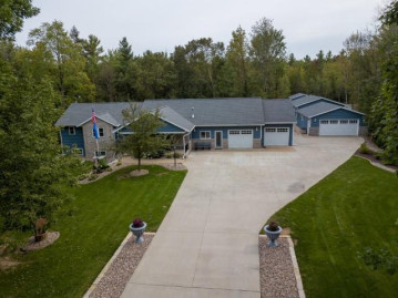 517 Poplar Lane, Hatley, WI 54440