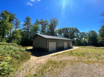 3428 Struck Rd, Conover, WI 54519