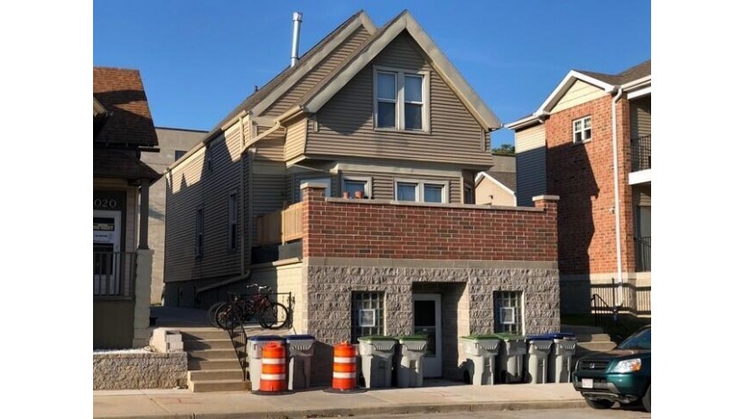 2016 W Clybourn St 2020 Milwaukee, WI 53233 by HomeBuyers Advantage, LLC - 262-243-6200 $764,000