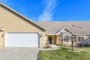 890 Inverness, Waterford, WI 53185-3997