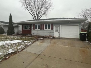 517 Keller St, Kewaskum, WI 53040-9762