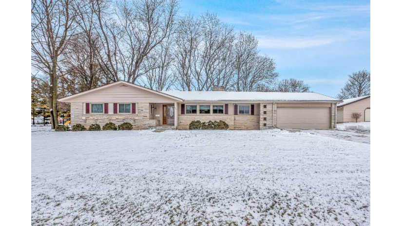 657 N Madison St Chilton, WI 53014 by CRES $234,900