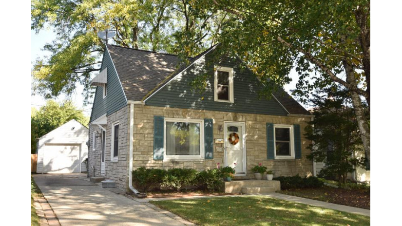 7726 Livingston Ave Wauwatosa, WI 53213 by Firefly Real Estate, LLC $299,900