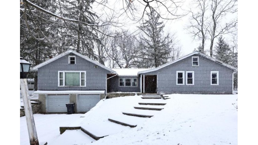 W342S10850 County Road E Eagle, WI 53149 by RE/MAX Realty Pros~Milwaukee $350,000