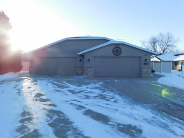 1232 N 49th St, Sheboygan, WI 53081-3079