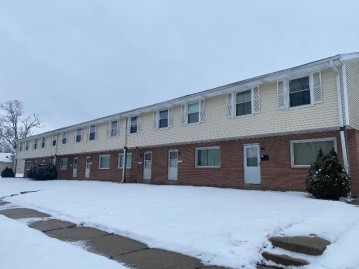 4018 28th Ave, Kenosha, WI 53140-2600