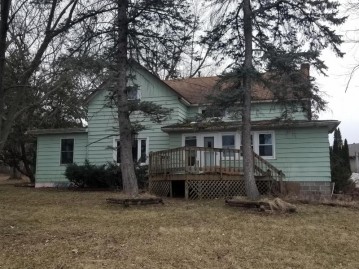 N1807 S Main St, Koshkonong, WI 53538