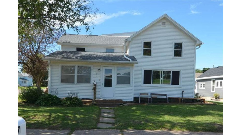 307 Eau Claire Street Mondovi, WI 54755 by Prime Realty/Mondovi $93,900