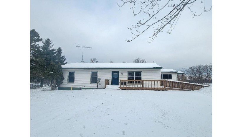 E4202 County Rd B Saint Lawrence, WI 54962 by Faye Wilson Realty LLC - Office: 920-407-0003 $250,000