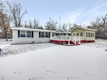 9898 State Road 22, Belmont, WI 54984