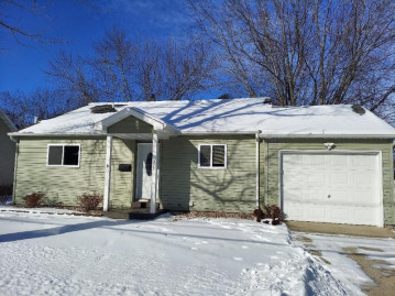 328 Fond Du Lac Street, Waupun, WI 53963